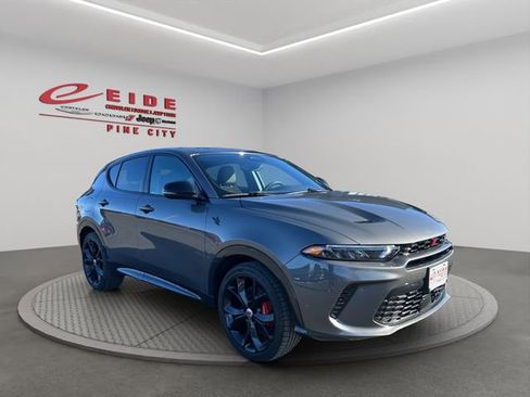 Used 2024 Dodge Hornet R/T Plus image 9