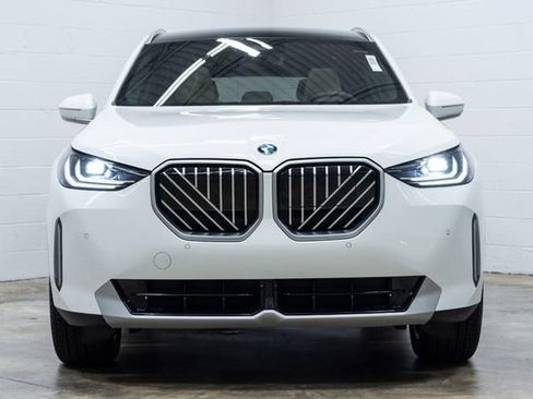 Used 2026 BMW X3 xDrive30i AWD/4WD image 8