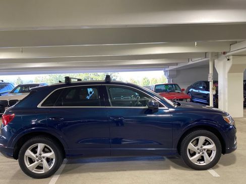 Used 2019 Audi Q3 2.0T Premium Plus AWD/4WD image 5