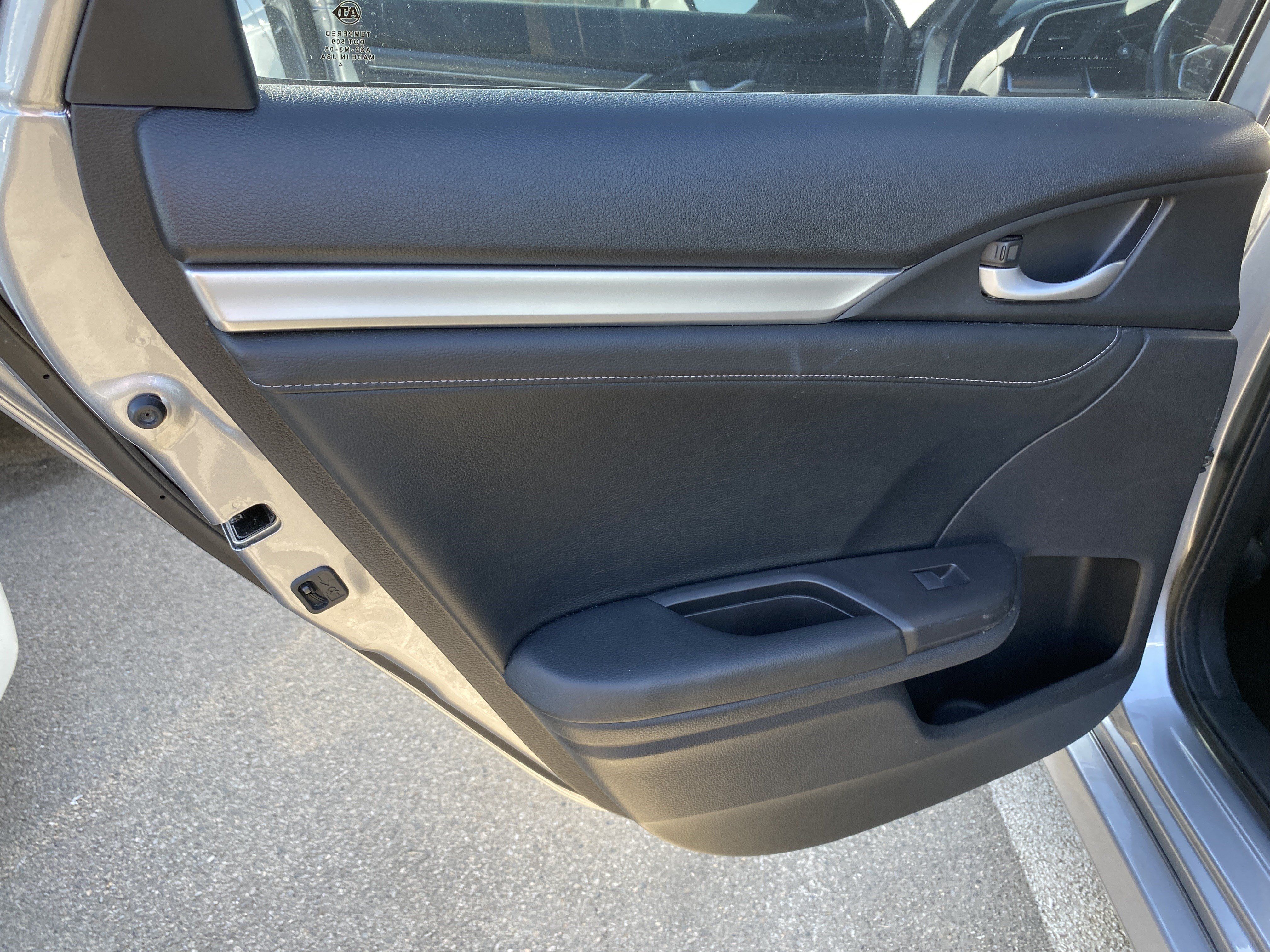 Used 2019 Honda Civic EX-L image 15