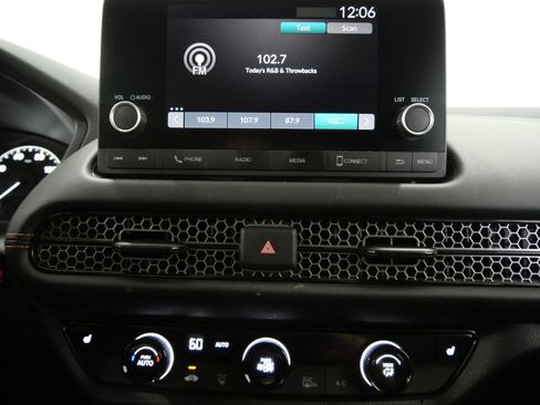 Used 2024 Honda HR-V Sport image 20