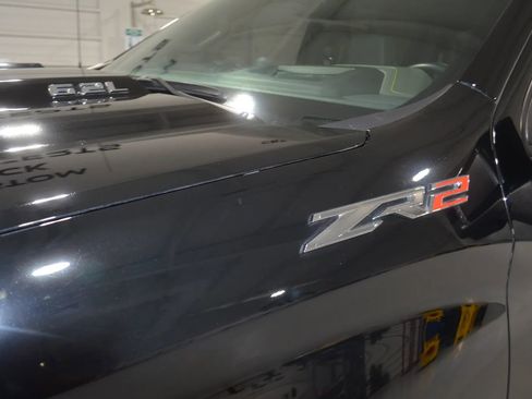 Used 2023 Chevrolet Silverado 1500 ZR2 w/ Technology Package image 13