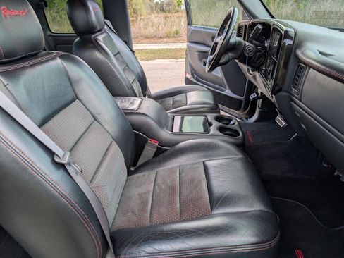 Used 2005 GMC Sierra 1500 2WD Extended Cab image 20