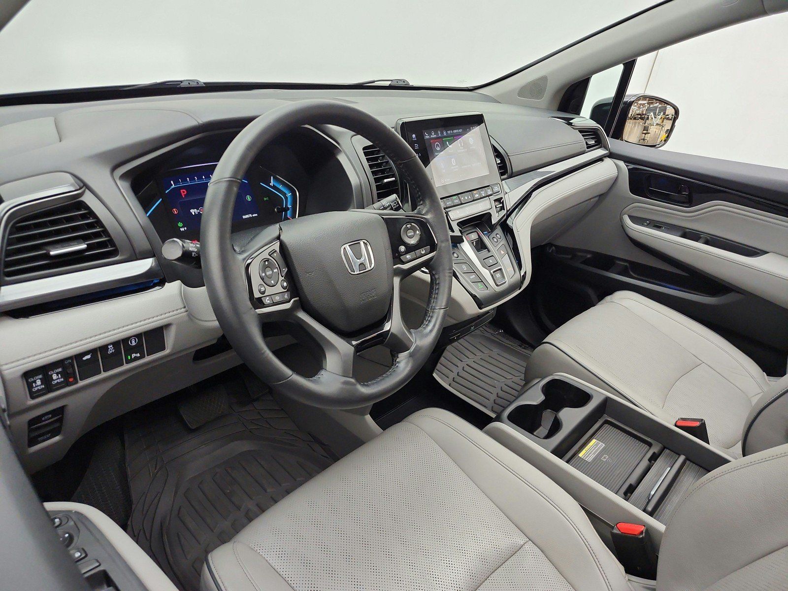 Used 2022 Honda Odyssey Elite image 14