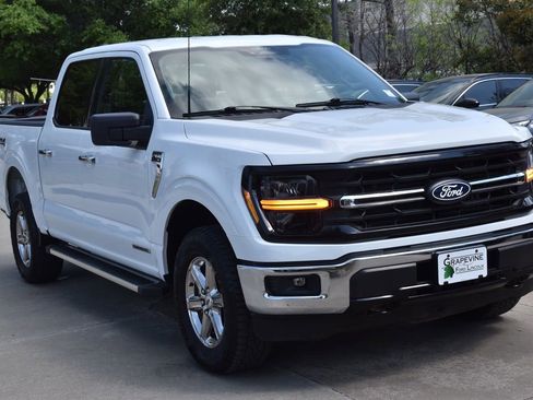 Certified 2025 Ford F150 XLT w/ Equipment Group 301A Standard image 4