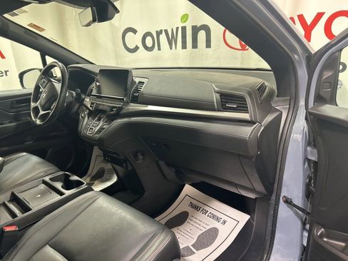 Used 2025 Honda Odyssey Sport-L image 12