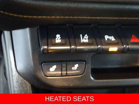 Used 2021 GMC Canyon AT4 w/ Driver Alert Package AWD/4WD image 13