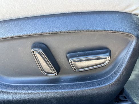 Used 2024 Toyota Camry XLE image 30