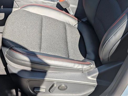 New 2026 Ford Escape ST-Line image 4