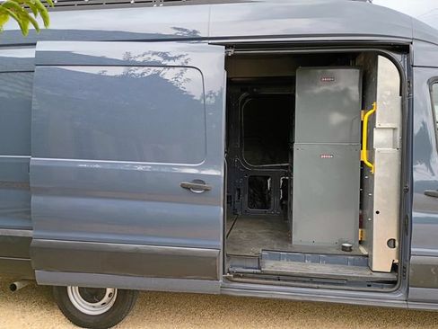Used 2020 Ford Transit 250 148 High Roof Extended RWD image 30