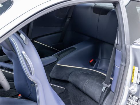 Used 2023 Ferrari Roma image 35