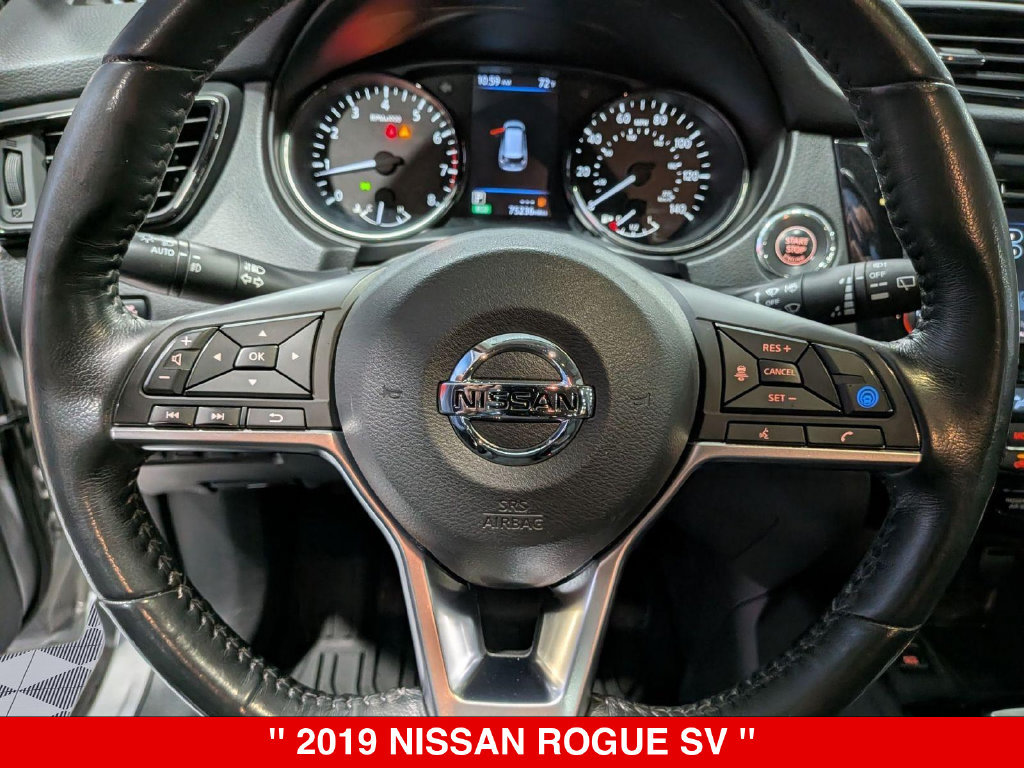 Used 2019 Nissan Rogue SV w/ Premium Package AWD/4WD image 16