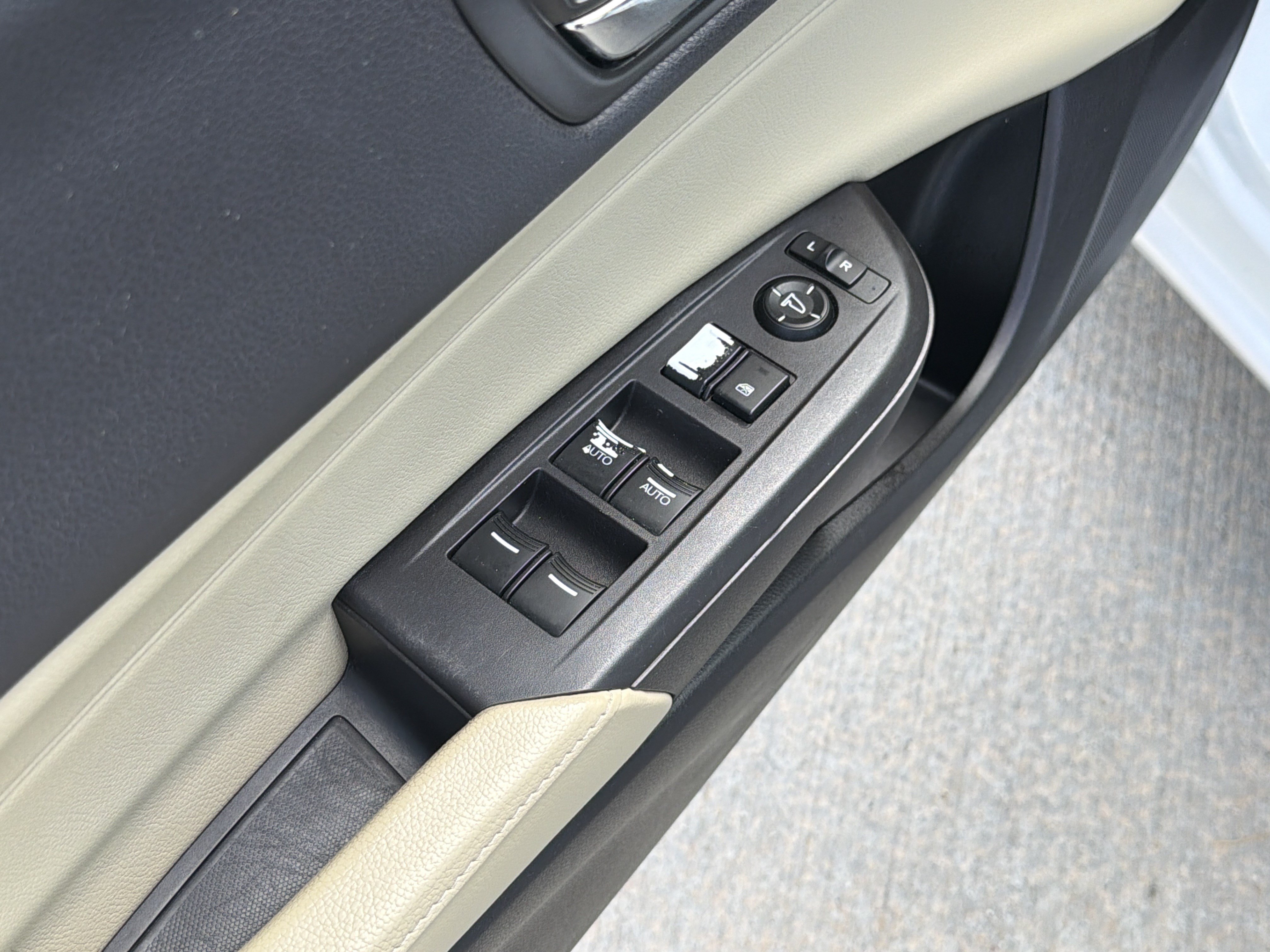 Certified 2017 Acura ILX FWD image 15