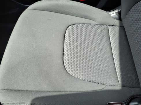 Used 2025 Kia Sportage LX FWD image 26