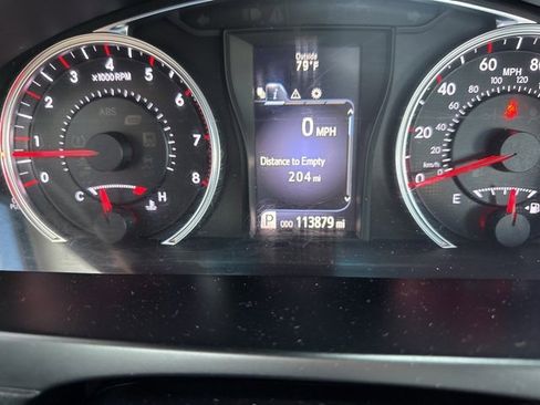 Used 2017 Toyota Camry SE image 17