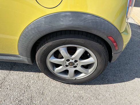 Used 2010 MINI Cooper Hardtop FWD image 6