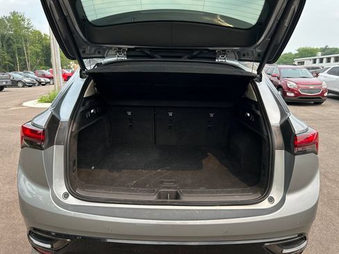 Used 2023 Buick Envision Preferred w/ Sport Touring Package AWD/4WD image 14