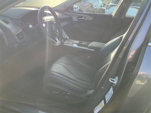 Used 2023 Acura TLX w/ Technology Package image 10