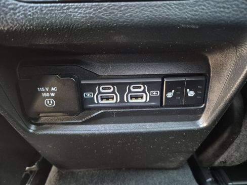 Used 2024 Jeep Grand Cherokee Limited AWD/4WD image 27