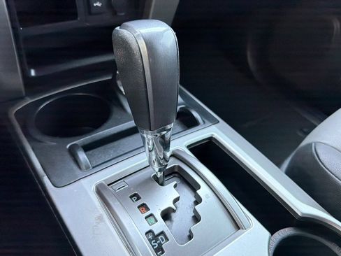 Used 2020 Toyota 4Runner SR5 Premium w/ Moonroof Package AWD/4WD image 21