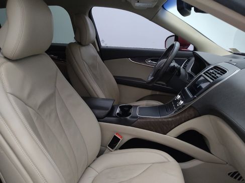 Used 2016 Lincoln MKX Reserve w/ Climate Package image 21