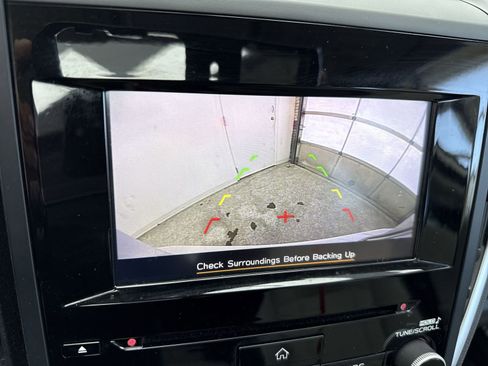 Used 2021 Subaru Forester Premium image 18