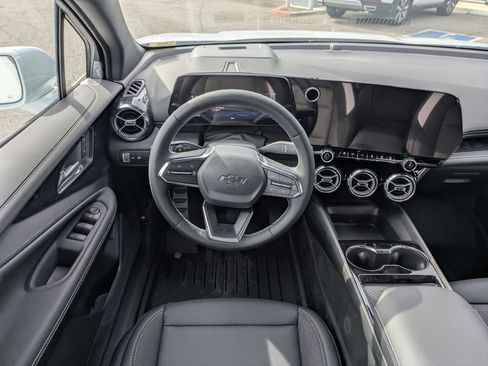 Used 2026 Chevrolet Blazer EV LT FWD image 14