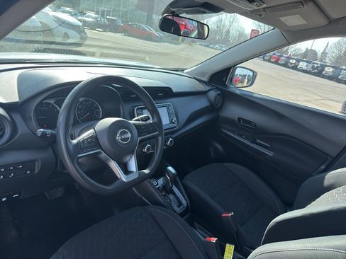 Used 2022 Nissan Kicks S image 24