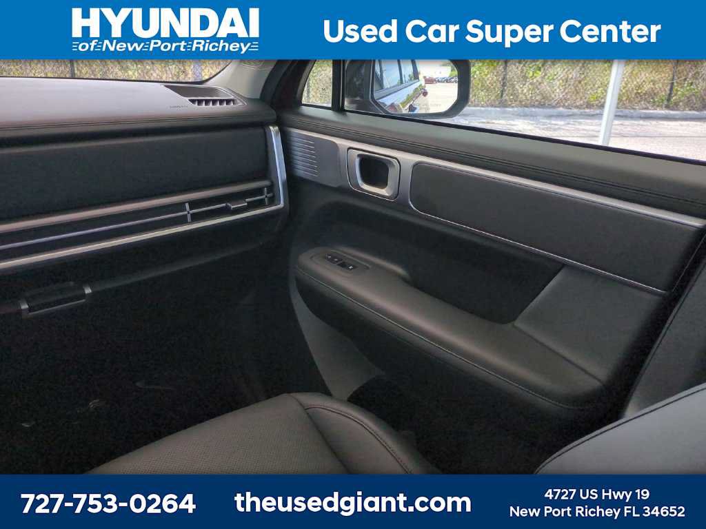 Used 2025 Hyundai Santa Fe XRT AWD/4WD image 19