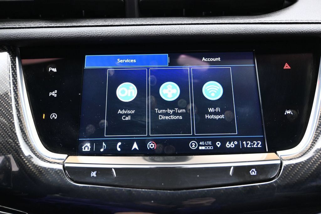 Used 2024 Cadillac XT6 Sport w/ LPO, Onyx Lite Package AWD/4WD image 43