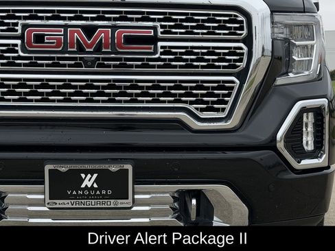 Used 2022 GMC Sierra 1500 Denali w/ Denali Reserve Package AWD/4WD image 4