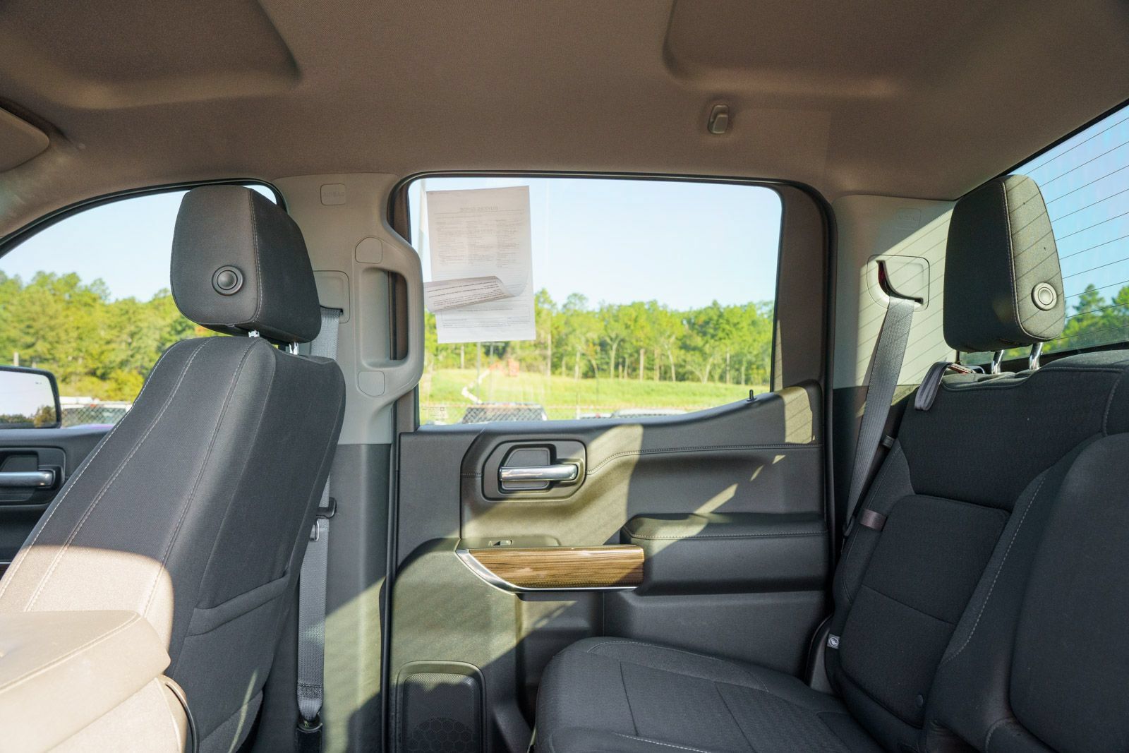Used 2022 Chevrolet Silverado 1500 RST AWD/4WD image 17