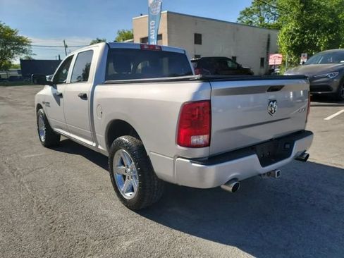 Used 2016 RAM 1500 Express AWD/4WD image 7