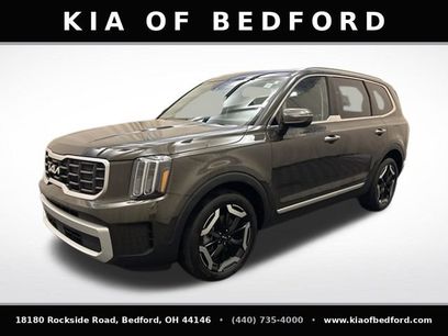 Used 2024 Kia Telluride S