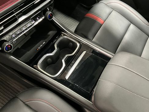 Used 2024 Chevrolet Traverse RS w/ LPO, Floor Liner Package image 17