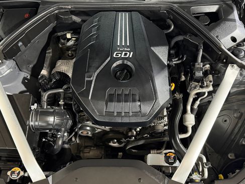 Used 2023 Genesis G70 2.0T w/ Sport Prestige Package RWD image 49