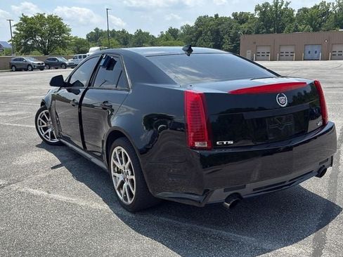 Used 2010 Cadillac CTS V RWD image 2
