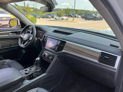 Used 2021 Volkswagen Atlas SEL Premium AWD/4WD image 29