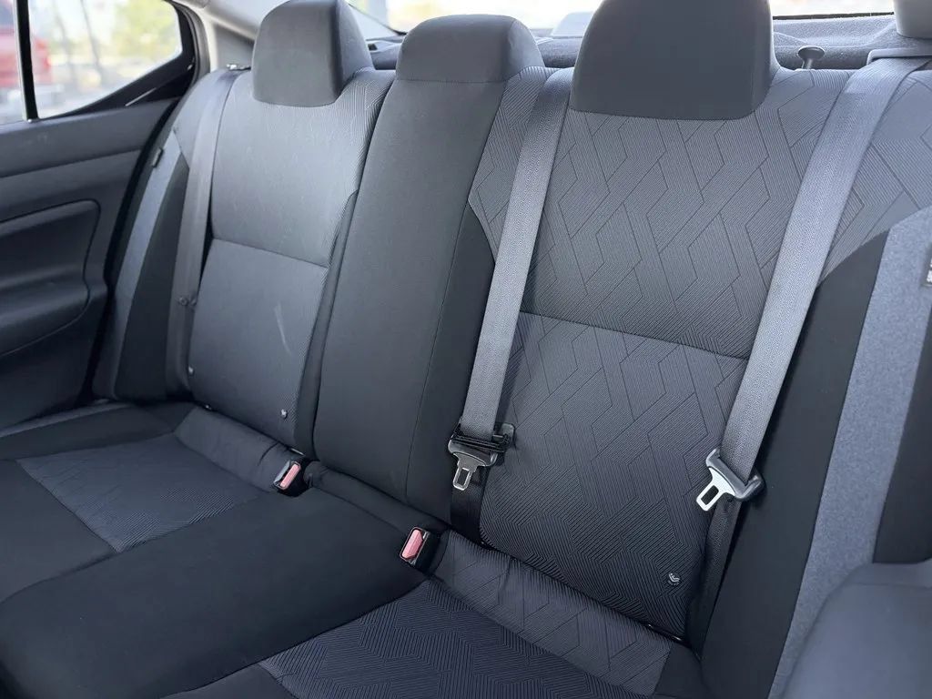 Used 2025 Nissan Versa SV FWD image 19