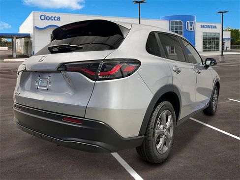 New 2026 Honda HR-V LX image 5