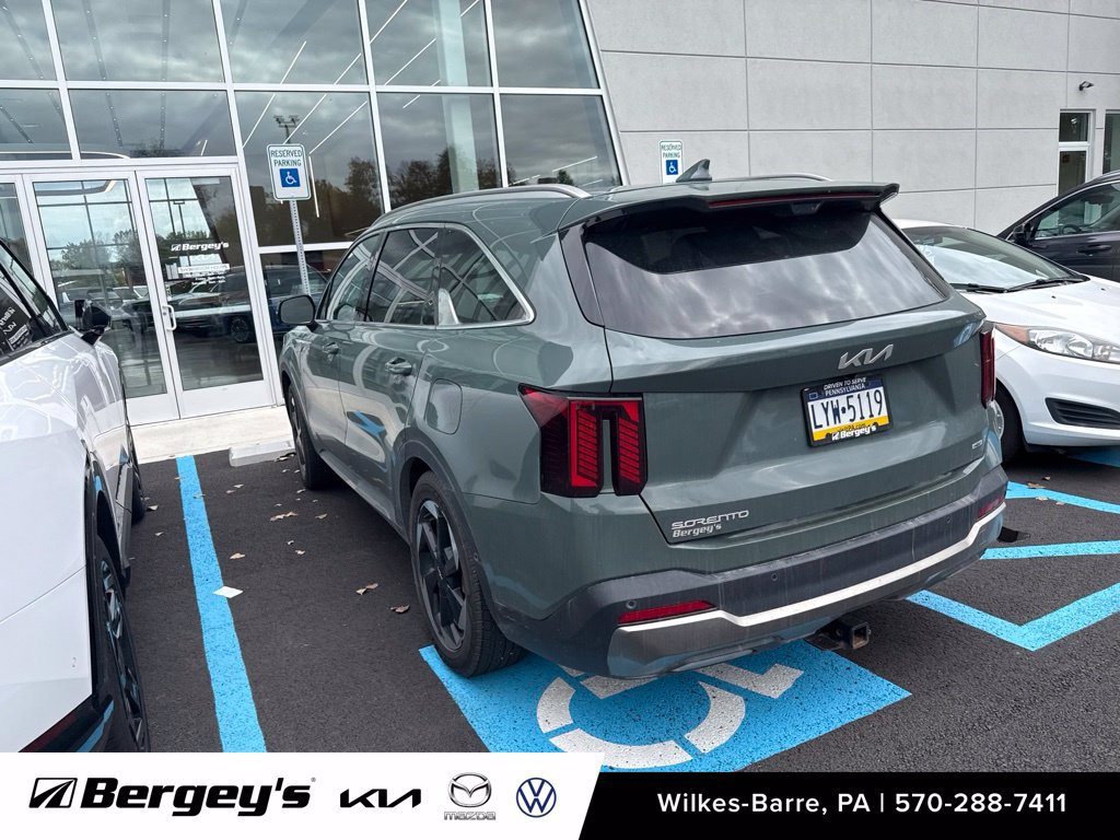Used 2025 Kia Sorento SX Prestige AWD/4WD image 5
