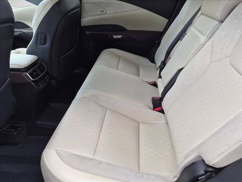 Certified 2026 Lexus RX 450h AWD w/ Convenience Package image 17
