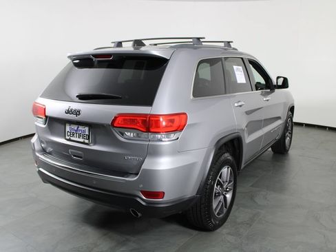 Used 2019 Jeep Grand Cherokee Limited RWD image 3