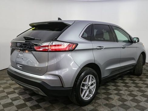 Used 2024 Ford Edge SEL w/ Convenience Package image 13