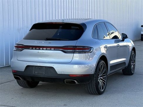 Used 2020 Porsche Macan image 4