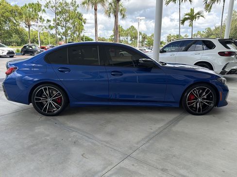 Used 2024 BMW 330i Sedan w/ M Sport Package RWD image 8
