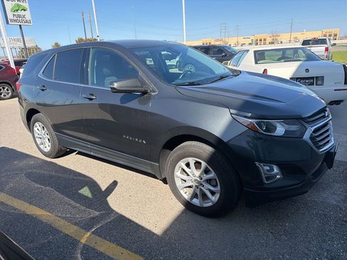 Used 2019 Chevrolet Equinox LT AWD/4WD image 3