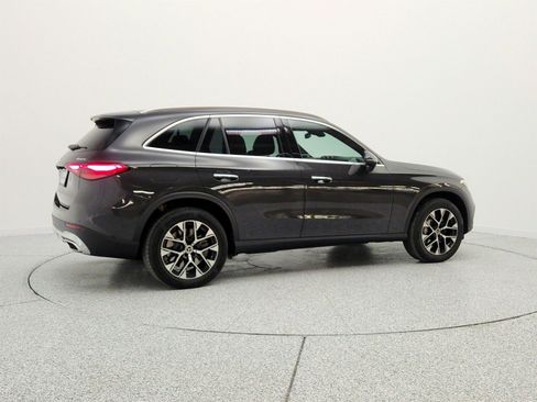 Certified 2025 Mercedes-Benz GLC 350e 4MATIC image 5