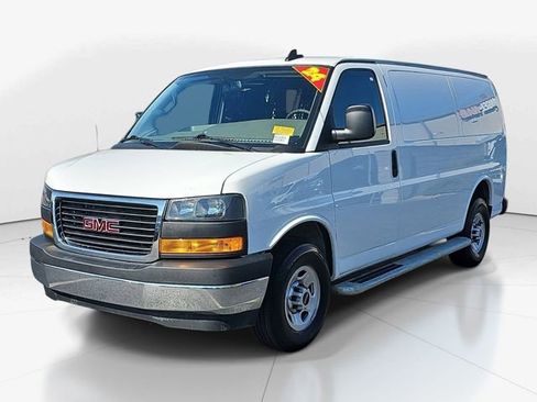 Used 2024 GMC Savana 2500 Work Van w/ Driver Convenience Package image 9