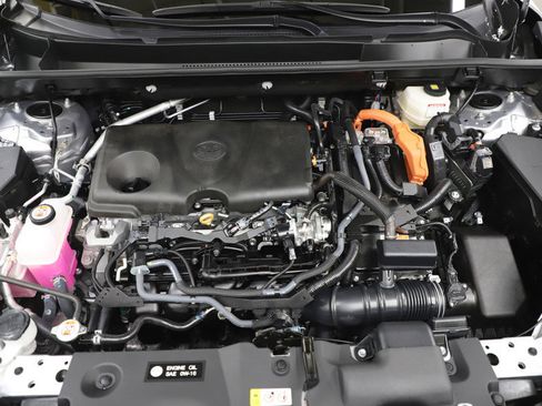 Used 2024 Toyota RAV4 Limited w/ Advanced Technology Package image 31